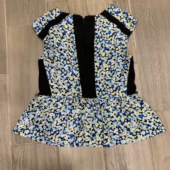 Sold - Picture 2 of 4